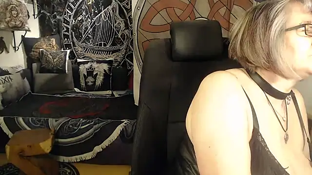 TittenMichelle online show from April 9, 6:58 pm