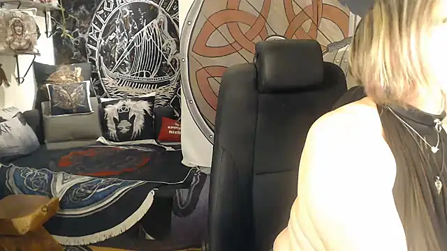 TittenMichelle online show from November 24, 6:02 am