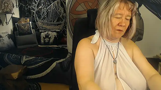 TittenMichelle online show from October 6, 6:41 pm