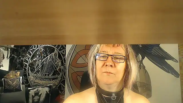 TittenMichelle online show from October 8, 7:10 am