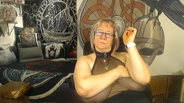 TittenMichelle online show from October 7, 7:04 pm