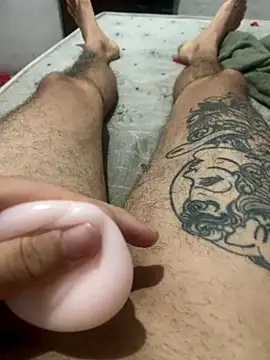 MalvadoFavorito28 online show from September 8, 2:16 pm