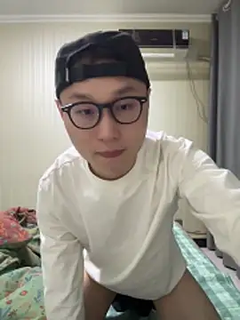 Eric246 online show from February 20, 4:53 pm