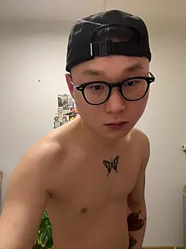 Eric246 online show from March 12, 6:12 pm