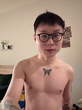 Eric246 online show from February 6, 9:22 pm