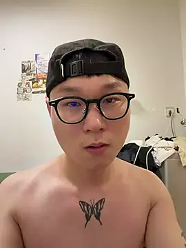 Eric246 online show from June 26, 3:51 pm