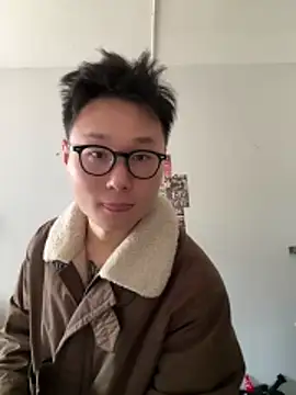 Eric246 online show from February 8, 6:55 am