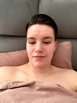 JessieFlower online show from November 1, 8:19 am