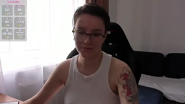 JessieFlower online show from July 18, 8:12 am