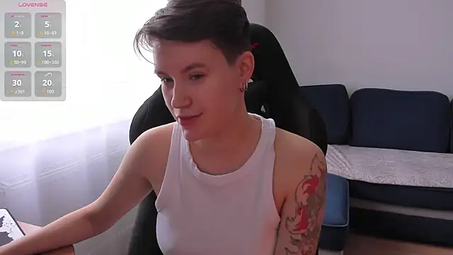 JessieFlower online show from November 8, 9:02 am