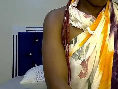 Snapshot of Goddess_nanaya chatting on November 23, 2:05 pm Goddess nanaya online show from November 23, 2:05 pm