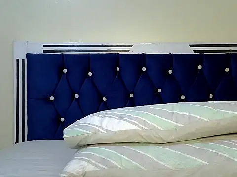 Snapshot of Goddess_nanaya chatting on October 24, 7:57 pm Goddess nanaya online show from October 24, 7:57 pm