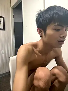 Snapshot of mumuowl chatting on October 31, 5:42 pm mumuowl online show from October 31, 5:42 pm