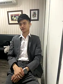 Snapshot of mumuowl chatting on September 17, 8:11 pm mumuowl online show from September 17, 8:11 pm