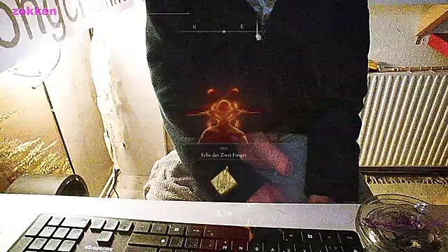 Snapshot of BongChannel chatting on January 27, 12:54 am BongChannel online show from January 27, 12:54 am