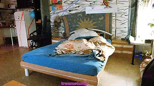 Snapshot of BongChannel chatting on January 23, 10:32 am BongChannel online show from January 23, 10:32 am