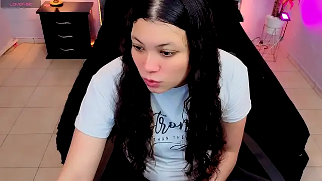 Snapshot of Lana_stone_ chatting on October 23, 3:16 am Lana stone online show from October 23, 3:16 am