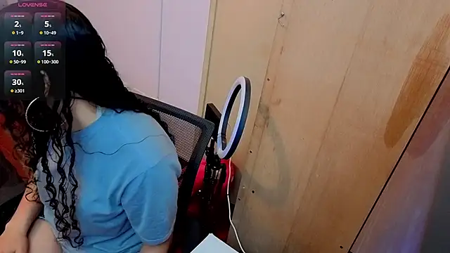 Lana stone  online show from April 12, 3:43 am