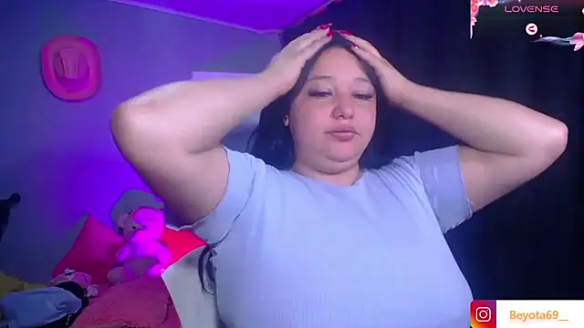 Kym Owens online show from November 16, 8:08 am