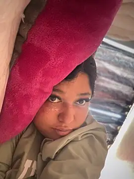 Kym Owens online show from November 11, 1:17 pm