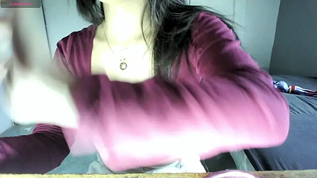 linzeysmith4 online show from April 23, 8:21 pm
