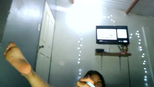 linzeysmith4 online show from March 18, 3:31 am