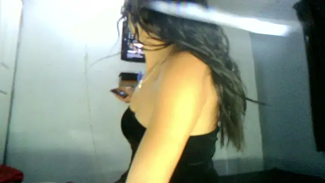 linzeysmith4 online show from March 24, 4:12 am