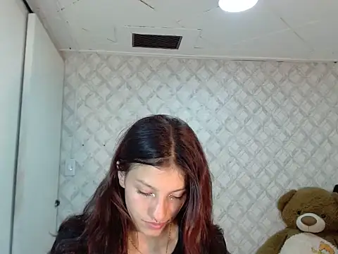 Emma-Wilson online show from February 26, 4:56 am