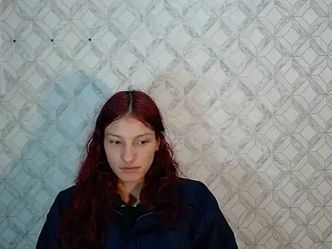 Snapshot of Emma-Wilson chatting on June 18, 4:22 am Emma-Wilson online show from June 18, 4:22 am
