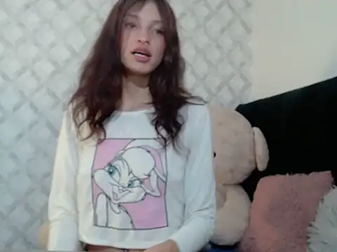 Emma-Wilson online show from October 23, 6:23 am