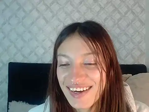 Emma-Wilson online show from November 27, 3:29 am