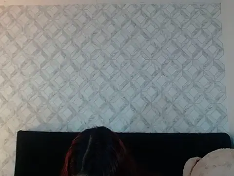 Emma-Wilson online show from November 13, 3:43 am