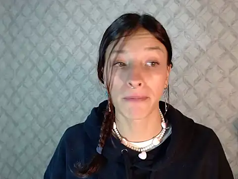 Emma-Wilson online show from May 12, 3:14 am
