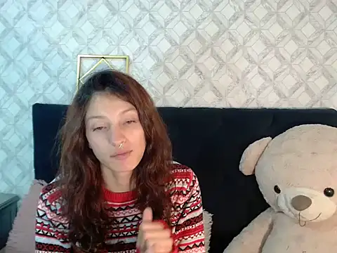 Emma-Wilson online show from December 23, 4:56 am