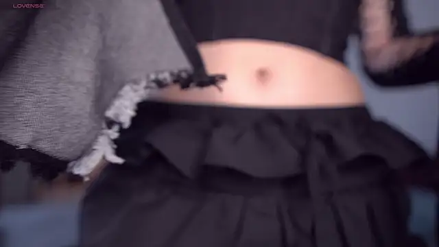 Snapshot of AliceHorngry chatting on September 28, 8:05 pm AliceHorngry online show from September 28, 8:05 pm