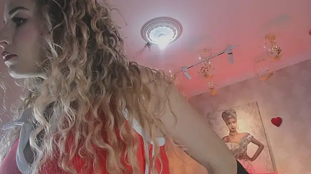 Shantall   online show from March 19, 10:59 am