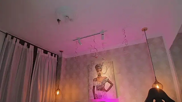 Shantall   online show from February 6, 11:06 am