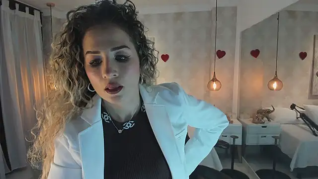 Shantall   online show from March 5, 10:56 am