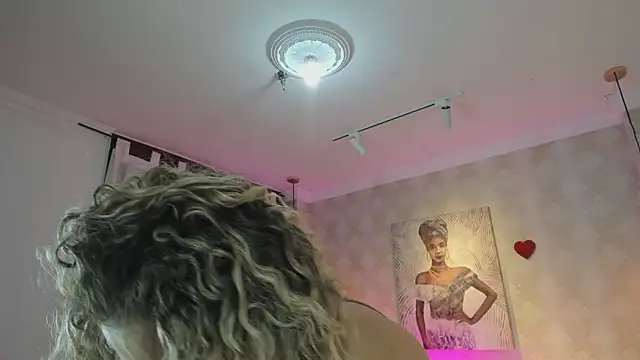 Shantall   online show from March 6, 11:05 am