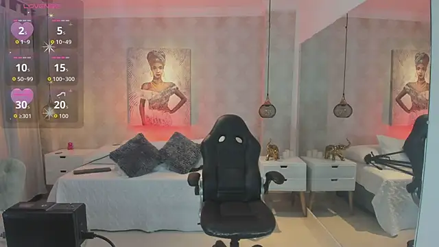 Shantall   online show from November 24, 11:21 am