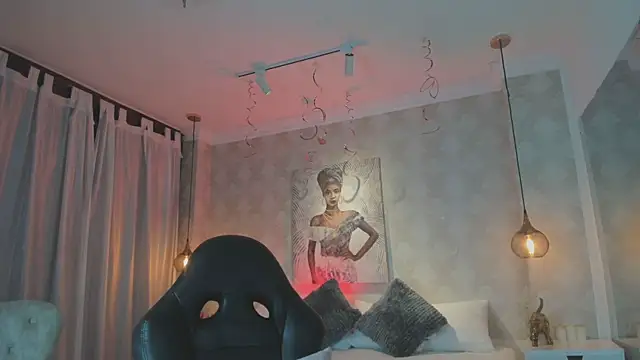 Shantall   online show from February 9, 11:08 am