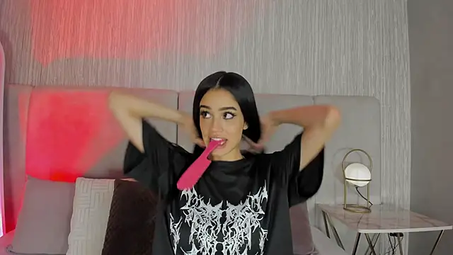 MALENA-ANGEL online show from November 17, 7:51 pm