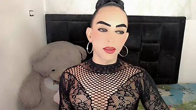 Michell Queen online show from November 23, 11:59 pm