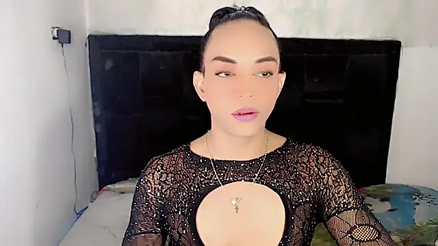 Michell Queen online show from April 18, 1:19 am