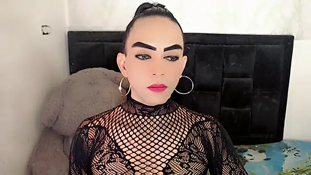 Michell Queen online show from December 4, 4:22 am