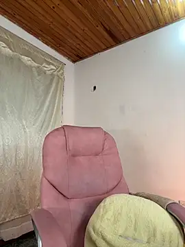 paula brunette online show from November 19, 4:01 am