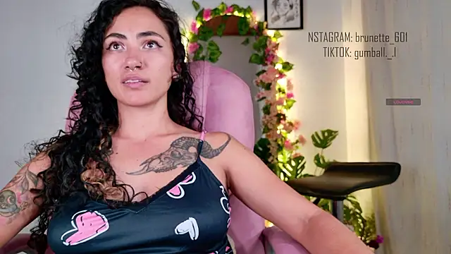 paula brunette online show from March 4, 3:14 am