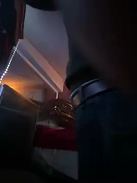 bigdickgio6923 online show from February 26, 12:10 am