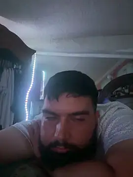 bigdickgio6923 online show from June 26, 8:14 pm
