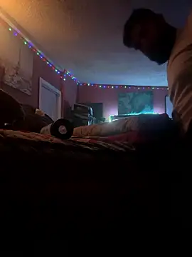 bigdickgio6923 online show from January 11, 1:23 am